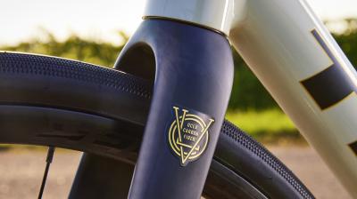 Trek Domane AL 5 56 Matte Trek Black Produktbild 22