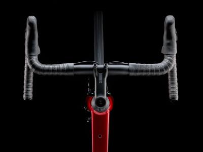 Trek Domane AL 2 56 Crimson to Dark Carmine Fade Produktbild 5