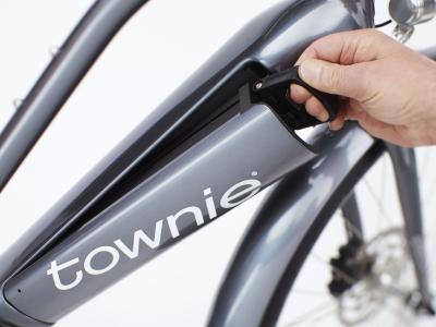 Electra Townie Path Go! 10D Step Thru EU M Holographic Produktbild 14