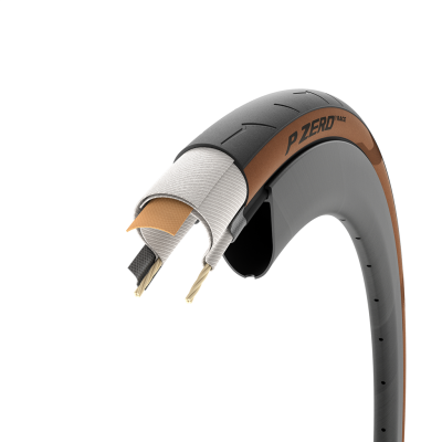 Pirelli P Zero Race Italy 700x26c black/tan-wall Produktbild 1